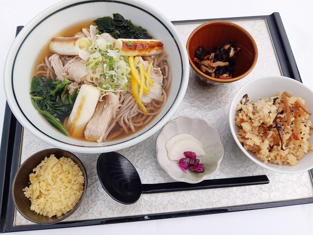 肉南そば(うどん)